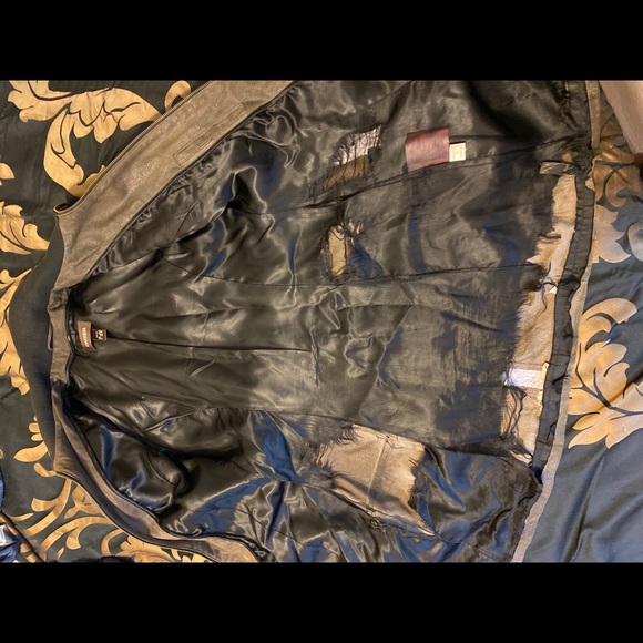 Jacket - Picture 6 of 6